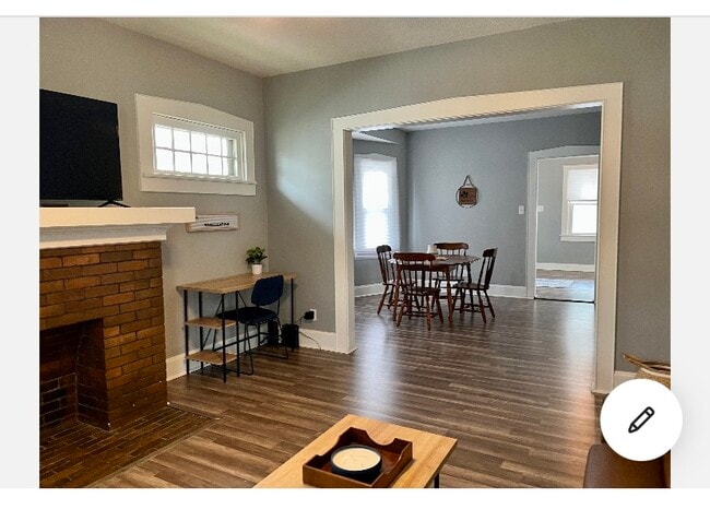 Photo - 36 N Ewing St