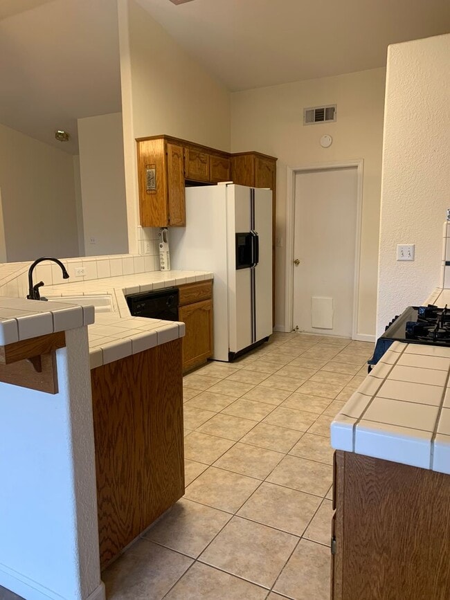 Photo - 3 Bedroom 2 Bath available Now