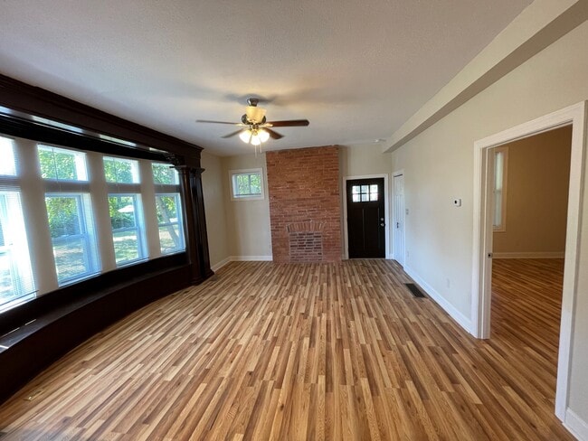 Photo - 6736 McPherson Blvd