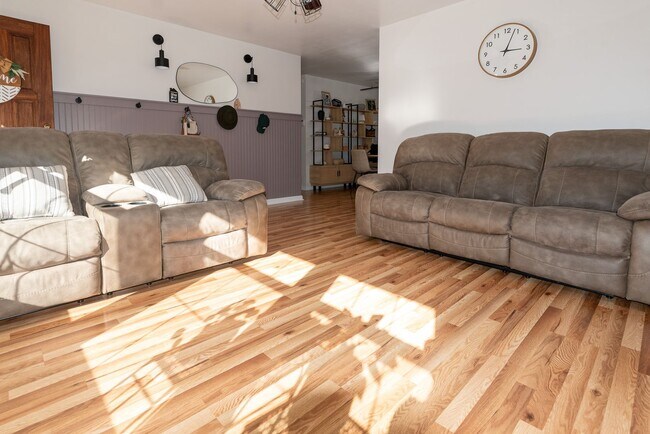 Photo - Beautiful 3-Bedroom, 3-Bathroom Home with ...