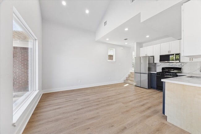 Photo - 4310 Canal St