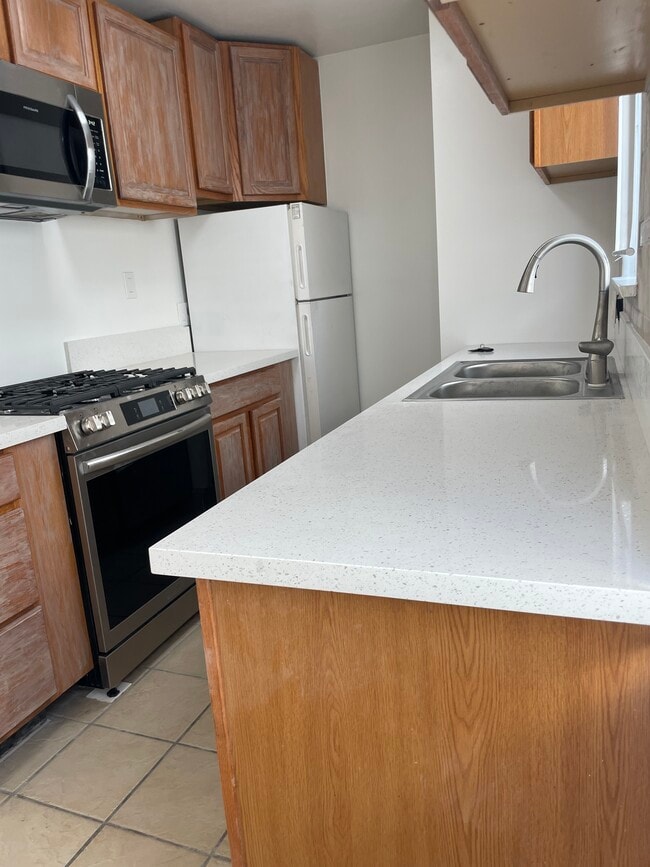 Photo - 628 S Pacific Coast Hwy Unidad B