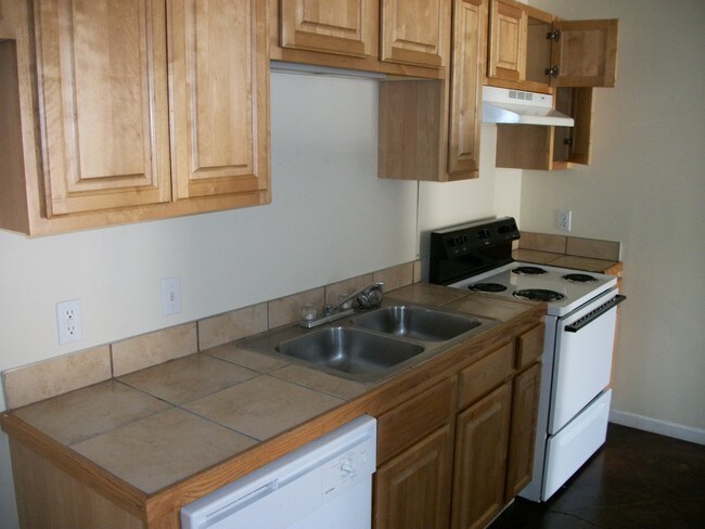 Photo - 259 W Hills Dr Unit 2