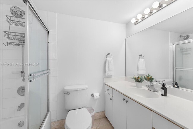 Photo - 1621 Bay Rd Unidad 906