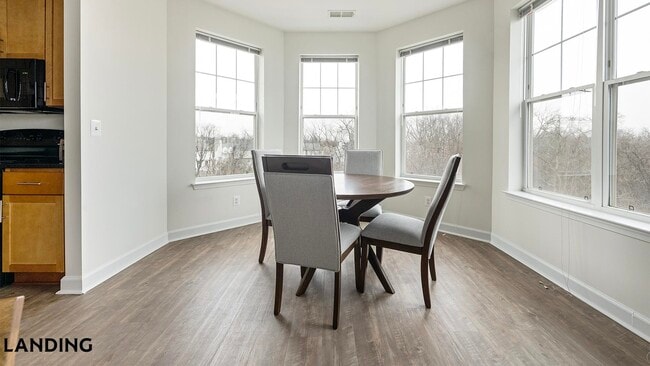 Photo - 909 Mansion Dr Unit 760-202