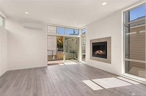 Photo - Modern and Stylish Home in Alki Beach Neig...