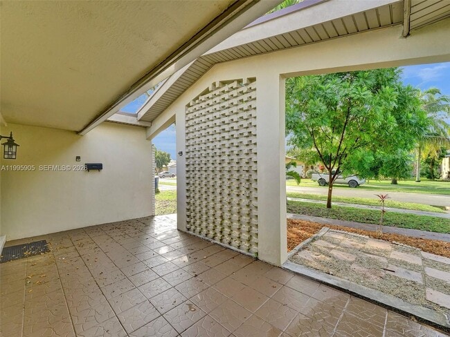 Photo - 7231 NW 20th St