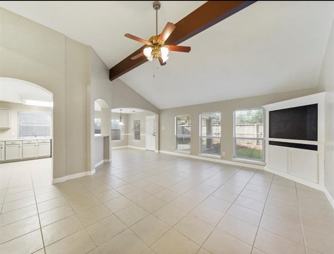 Photo - 15927 Breanna Ln