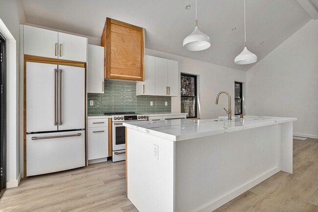 Photo - 1217 Park St Unit B