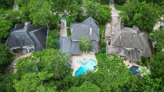 Photo - 34 Candle Pine Pl