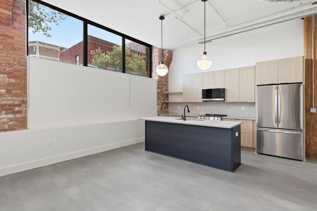 Cascade District Lofts