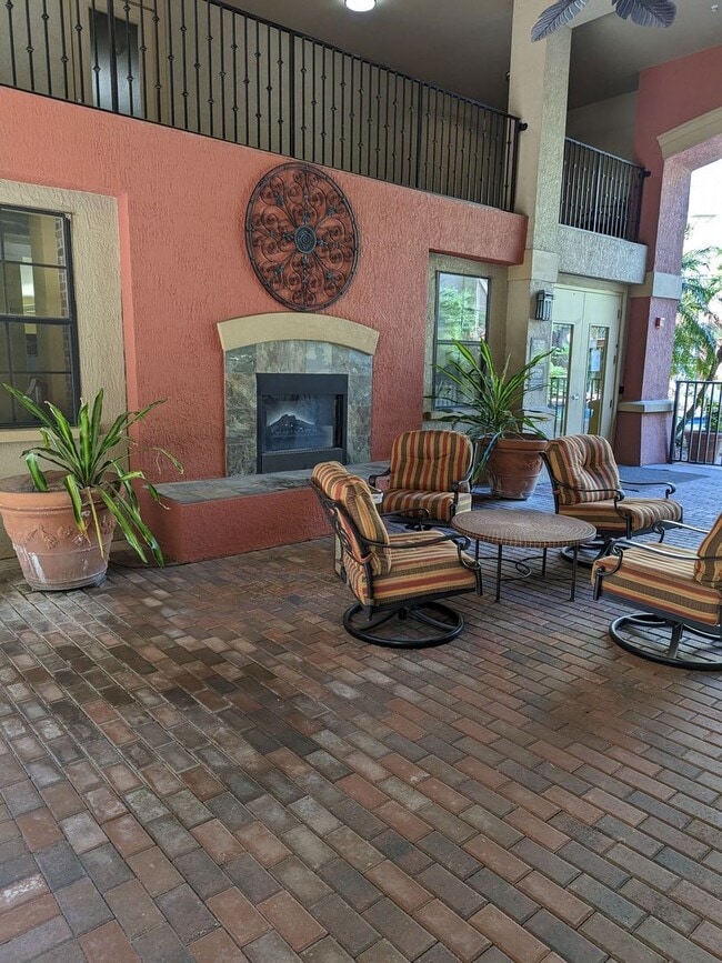 Photo - Spacious 2bed 2bath Condo in Downtown