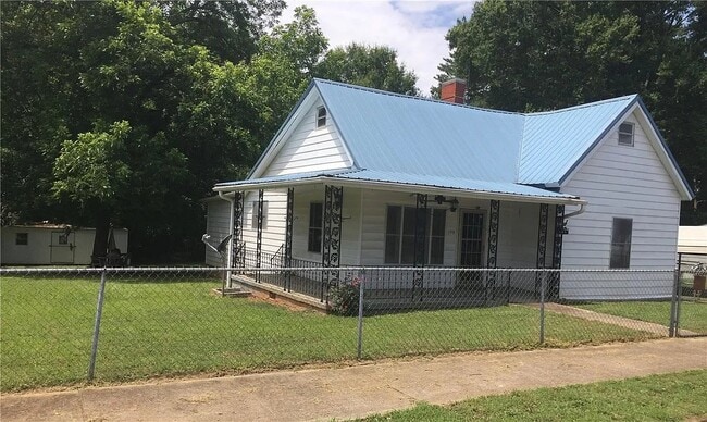 109 Simmons St