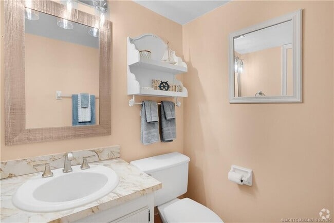 Building Photo - 3200 N Hwy A1A Unit 805 Rental