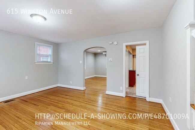 Photo - Welcome to Charm City!