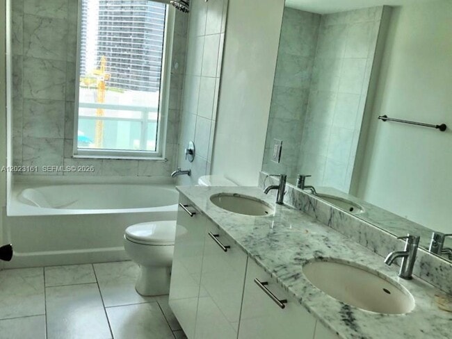 Photo - 950 Brickell Bay Dr Unit 1701