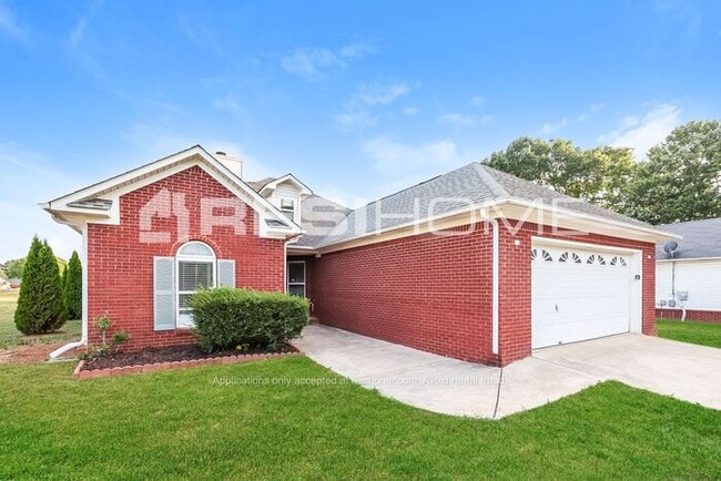 Photo - 256 Steakley Rd