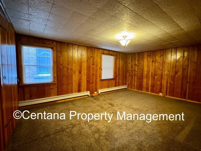 Photo - 115 E Broadway St Unit 115 A