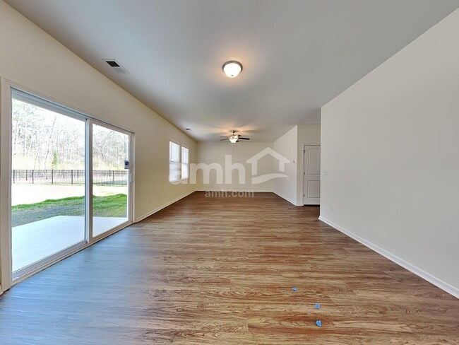 Photo - 136 Orion Way