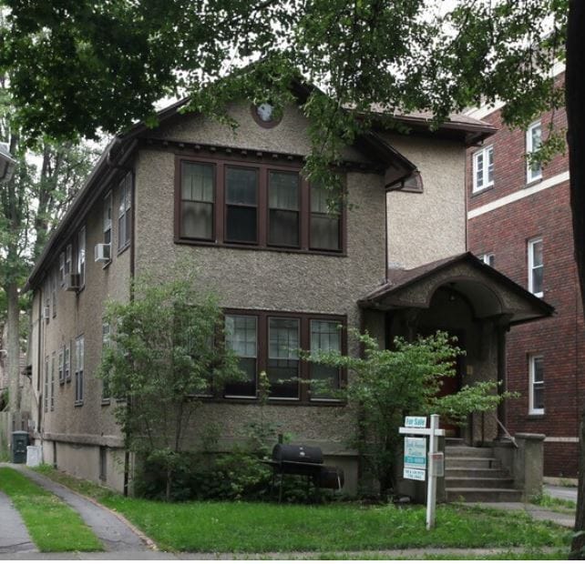 Photo - 37 Vick Park B Apartments