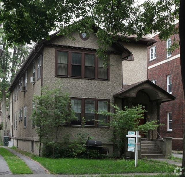 Building Photo - 37 Vick Park B Rental