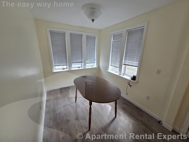 Photo - 26 Rogers Ave Unit #2