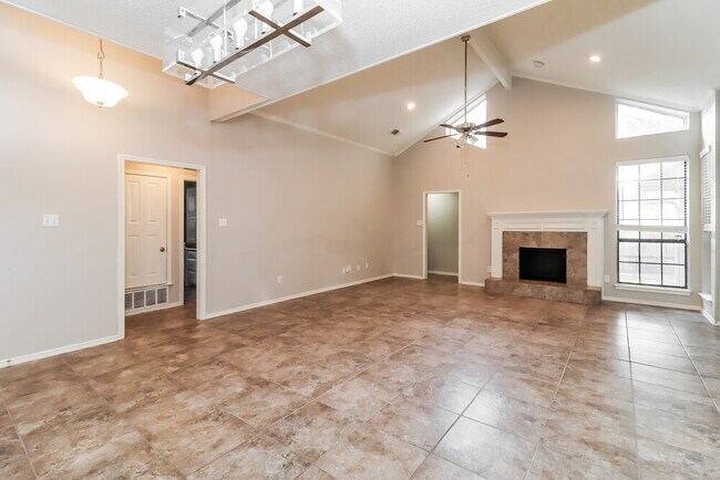 Photo - 1609 Willow Park Dr