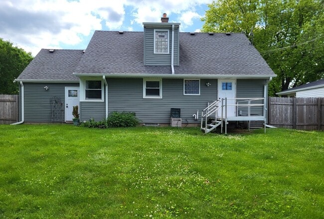 Photo - W158N9026 Charles Dr