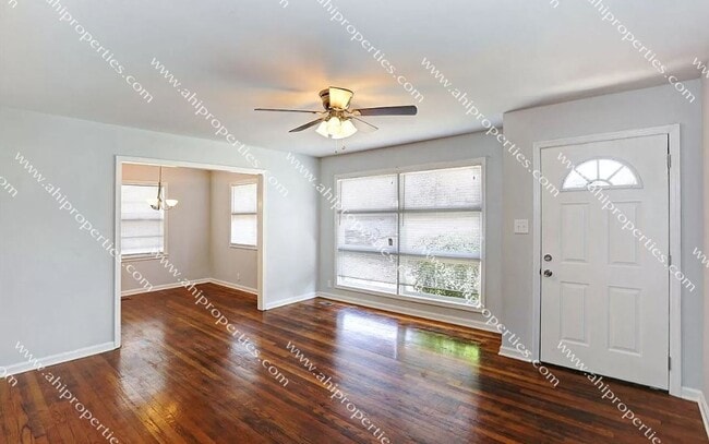 Photo - 505 Mastin Lk Rd NW