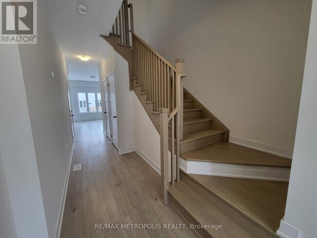 Photo - 13 Hay Ln.