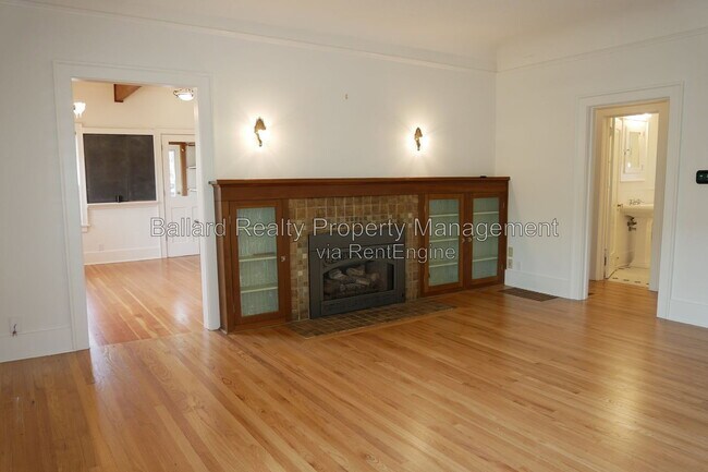 Photo - 6737 27th Ave NW
