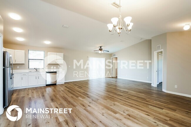 Photo - 3800 34th St SW