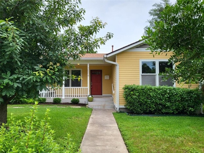 Photo - 2606 W 48th St House
