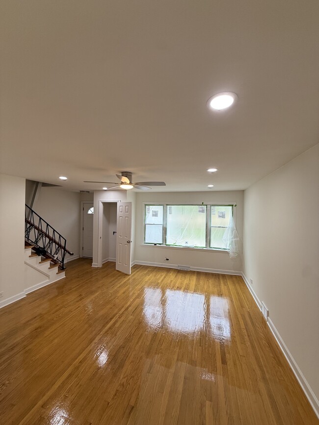 Photo - 7721 S Coles Ave