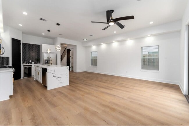 Photo - 4121 Shelby Cir