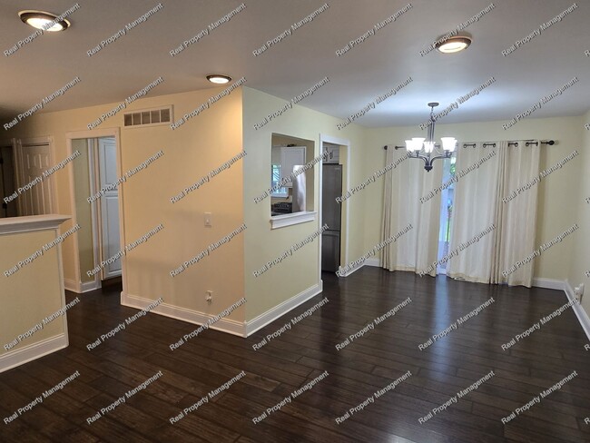 Photo - Three Bedroom Bi-Level