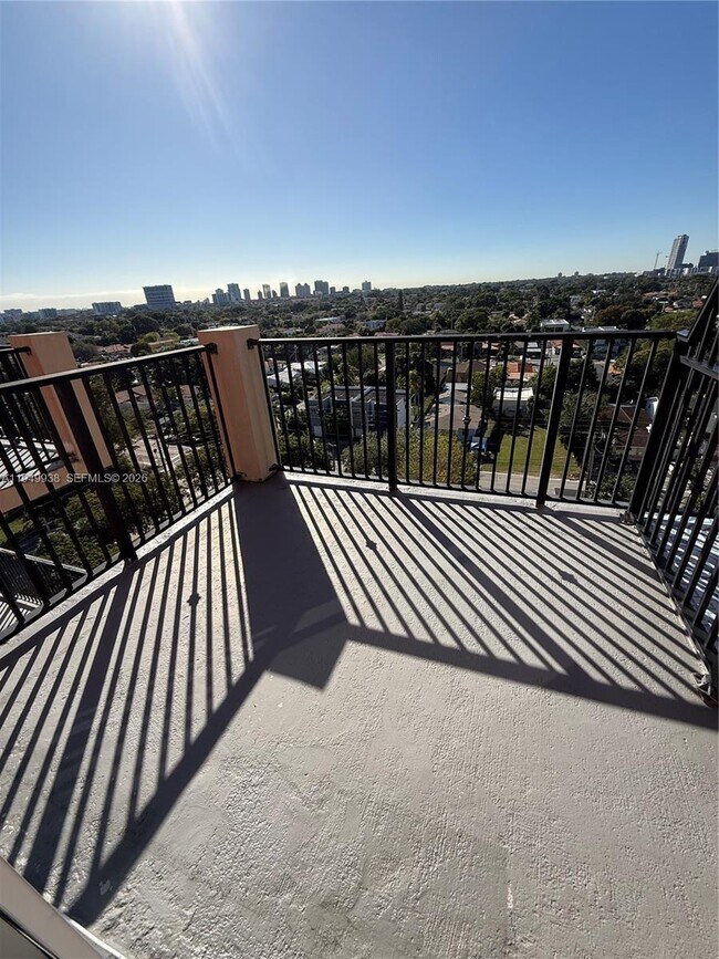 Photo - 3410 Coral Wy Unit PH-06