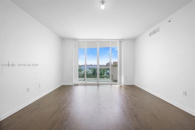7910 Harbor Island Dr Unit 402