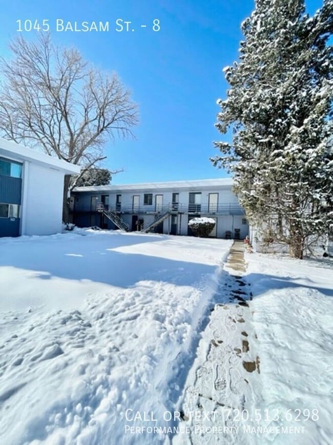 Building Photo - 1045 Balsam St Unit 8