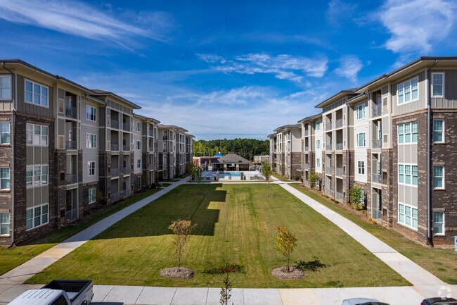 Reserve at Glen Laurel