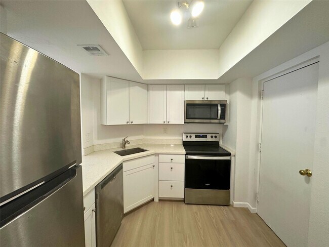 Photo - 50 SW 3rd Ave Unit 110