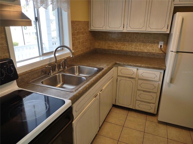 Photo - 1566 Pleasant Rd Unit J24