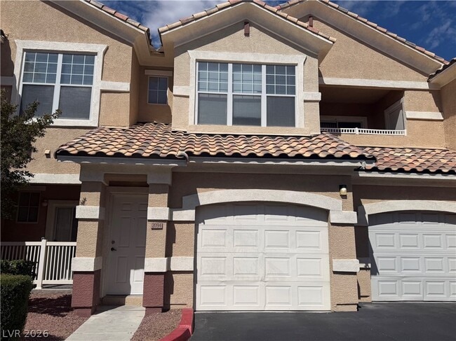 Building Photo - 5855 Valley Dr Unit 2094