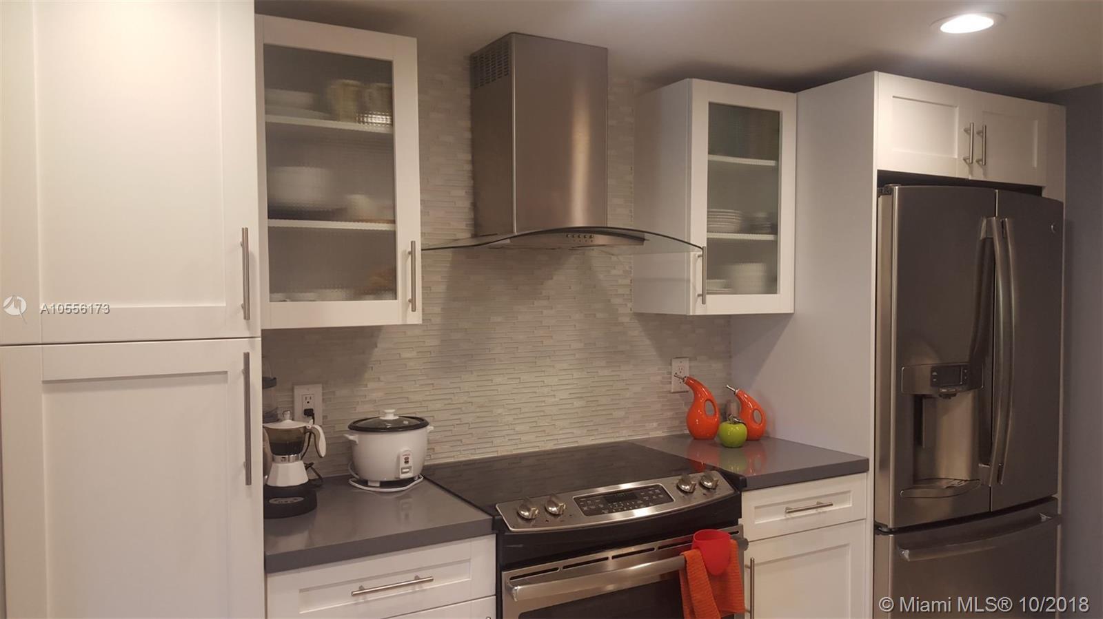 Photo - 1100 W 35th St Unit #2