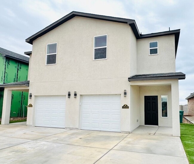 Building Photo - 2817 N Platino Dr Unit B