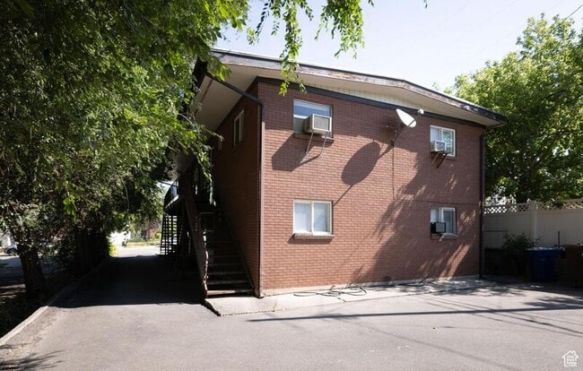 Photo - 938 Lowell Ave S Unit 938 E Lowell Ave #3