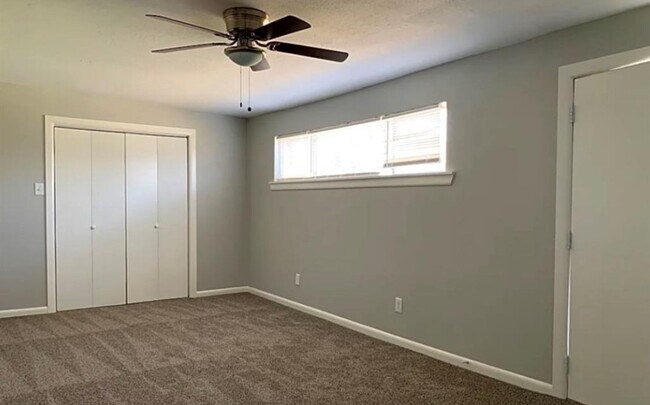 Photo - 5427 Willow Glen Dr