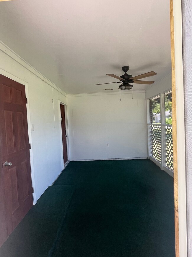 Photo - 21 Merrydell Dr