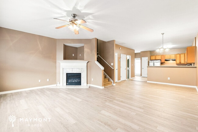 4203 Legacy Square