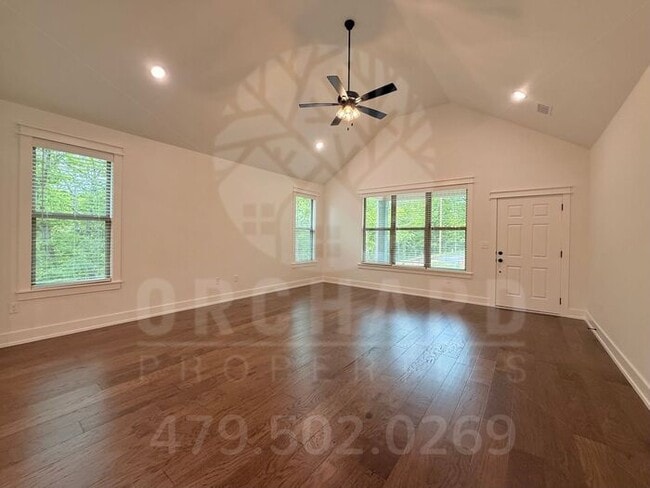 Building Photo - Bella Vista Single-Family Home- 2 Bed/ 2 Bath with Hobby Room- Beautiful Chase Plan